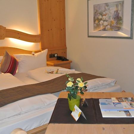 Akzent Hotel Am Bach Детелбах Екстериор снимка