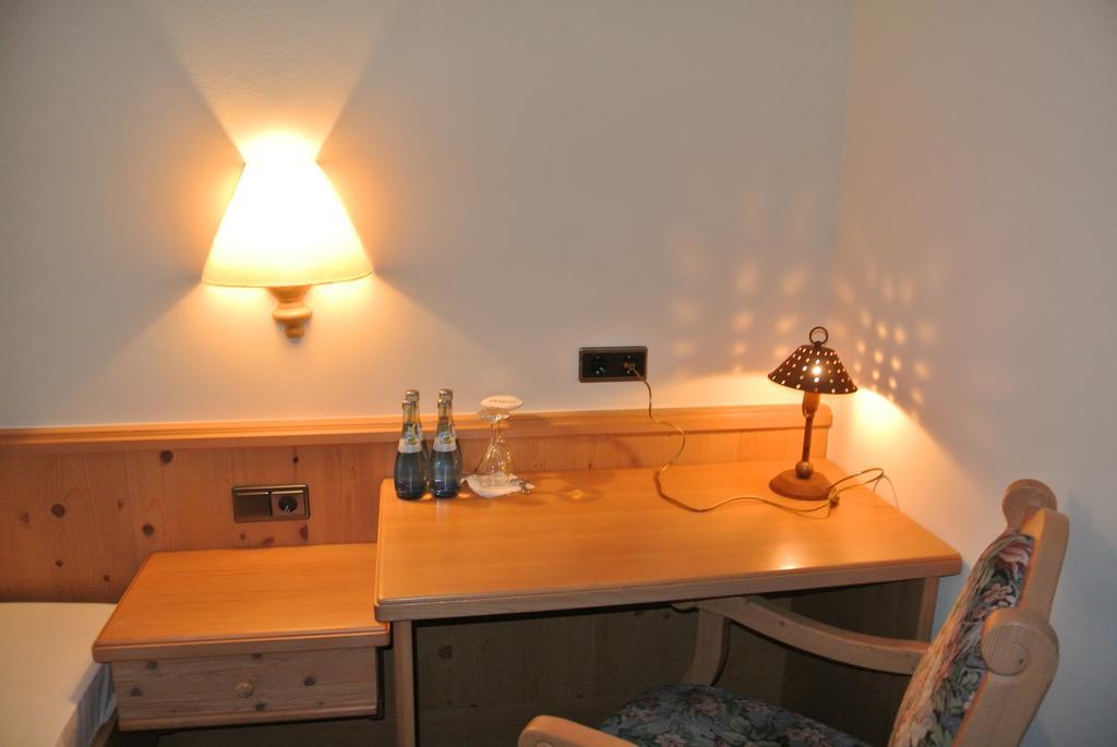 Akzent Hotel Am Bach Детелбах Екстериор снимка