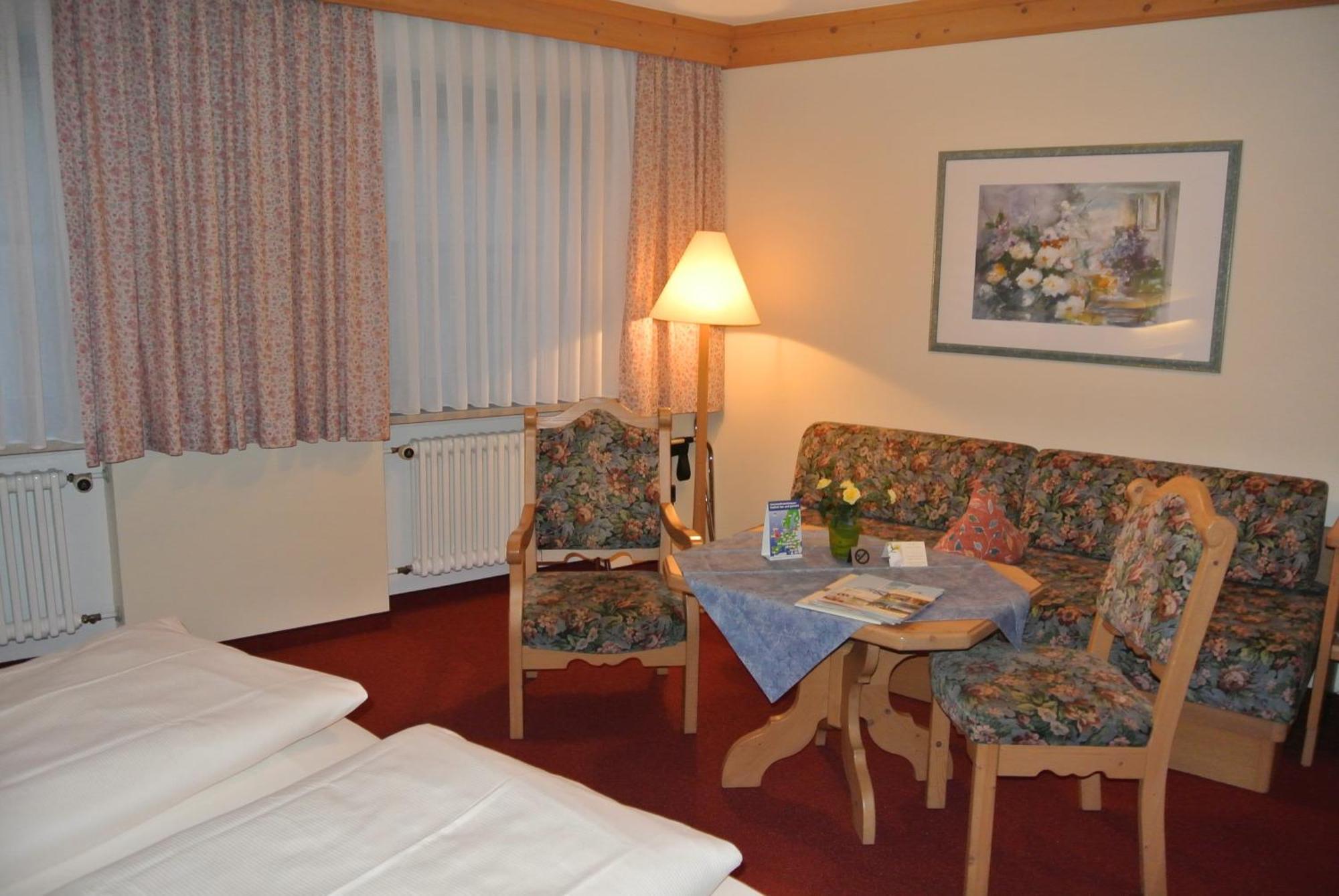 Akzent Hotel Am Bach Детелбах Екстериор снимка